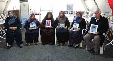 Evlat nöbetindeki anneden kızına çağrı: "Dünya gözüyle seni son kez görmek istiyorum"
