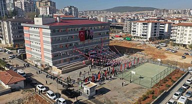 Fadıloğlu'na "Teşekkür Plaketi"