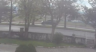 Feci kazanın güvenlik kamerası ortaya çıktı: Otomobilin çarptığı çocuk metrelerce havalandı