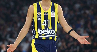 Fenerbahçe: "Yam Madar'da kısmi görme kaybı şikayeti oluşmuştur"