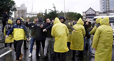 Fenerbahçe taraftarı, Tüpraş Stadyumu'na geldi