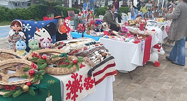 Fethiye'de yeni yıl pazarı ilgi gördü