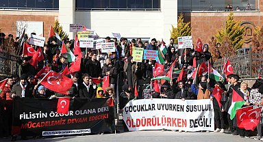 Filistin için Ahlat'ta yürüyüş yapıldı