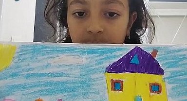 Filistin'deki arkadaşları için istediği dünyayı resmetti