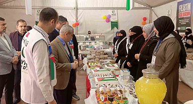 Filistin'e destek için 'Hayır Çarşısı' açıldı