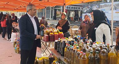 Filistin'e yardım için hayır çarşısı kurdular