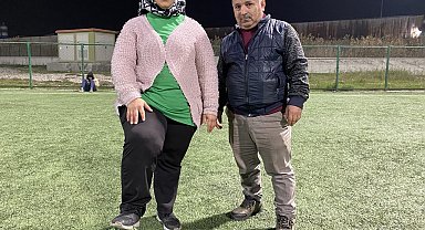 Futbola kadın eli değdi