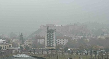Gaziantep'te yoğun sis etkili oldu