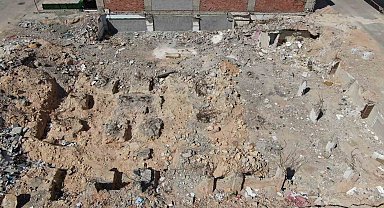 Gaziantep'teki depremde yıkılan ve 49 kişinin ölümüne neden olan 11 katlı Emre Apartmanı davası görüldü