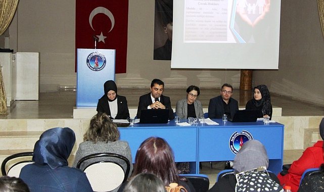 Gediz MYO'da "Kadın Hakları" konulu konferans