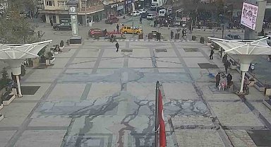 Gemlik depremi 225 kilometre uzaklıktaki Sındırgı'yı salladı