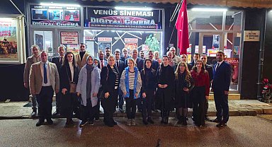 Gemlik'te şehit öğretmen Şenay Aybüke Yalçın'ın hayatı beyaz perdeye yansıtıldı