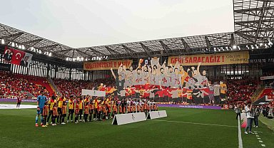 Göztepe, lider Eyüpspor'u konuk ediyor