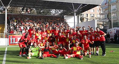 Göztepe'de hedef 3'te 3 yapmak