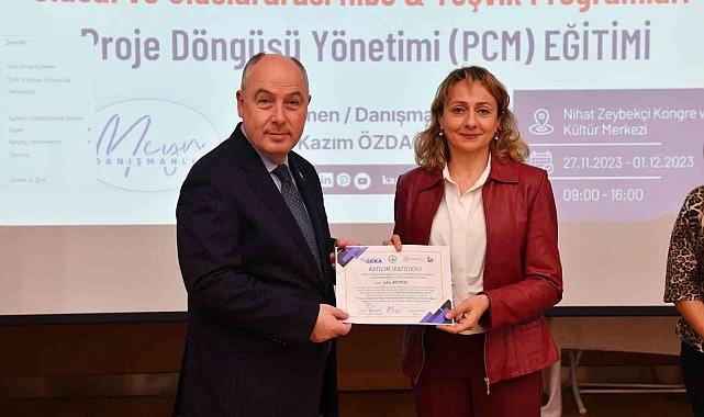 Güçlenen Esnafıyla Büyüyen Denizli projesi sertifika töreniyle sona erdi
