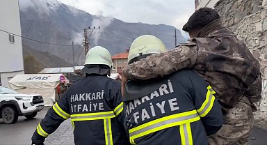 Hakkari'de nefes kesen deprem ve yangın tatbikatı