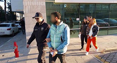 Hastanedeki doktor odasından 35 bin lira çalan 2 kişi yakalandı