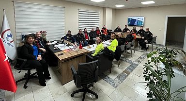 Hayat kurtaranlar bir arada