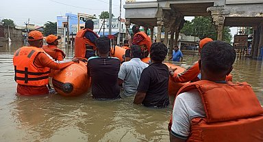 Hindistan'ın güneyinde sel felaketi: 31 ölü