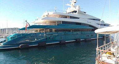 Hintli milyarderin mega yatı Fethiye'de 30 ton yakıt aldı