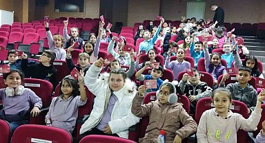 Hisarcık'ta ilk ve ortaokul öğrencilerine 112 Acil Çağrı Merkezi tanıtıldı