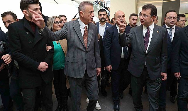 İBB Başkanı Ekrem İmamoğlu Ataşehir Belediyesi İnal Aydınoğlu Kültür Merkezini ziyaret etti
