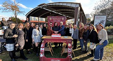 İEU Medical Point Hastanesi Tüp Bebek Merkezi yeni yıla "merhaba" dedi
