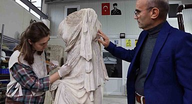 İlham Perisi heykeli sergilenmeye hazır