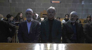 İlhan Zafer: "Dünyanın gözü önünde çocuklar katlediliyor"
