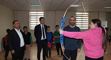 İlk kez açılan ata sporu kursu yoğun ilgi gördü