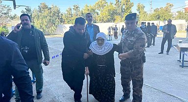 Irak'ta halk, 10 yıl sonra yerel seçimler için sandık başında