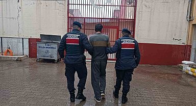 İş yeri hırsızlığı şüphelileri jandarmadan kaçamadı