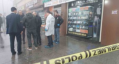 İş yeri önünde bıçaklanan şahıs hayatını kaybetti