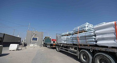 İsrail, Kerem Şalom Sınır Kapısı'nın Gazze'ye yardım girişi için açılmasına ilk defa izin verdi