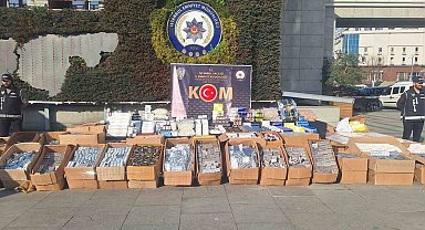 İstanbul'da 40 milyon liralık kaçak ilaç operasyonu: 3 gözaltı
