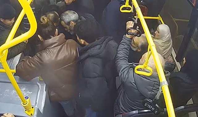 İstanbul'da küçük çocuk ailesi tarafından İETT otobüsünde unutuldu