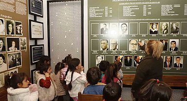 İz Bırakanlar Müzesi minik ziyaretçilerini ağırladı