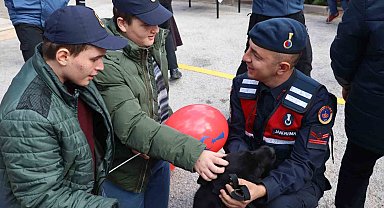 Jandarma özel bireyleri unutmadı