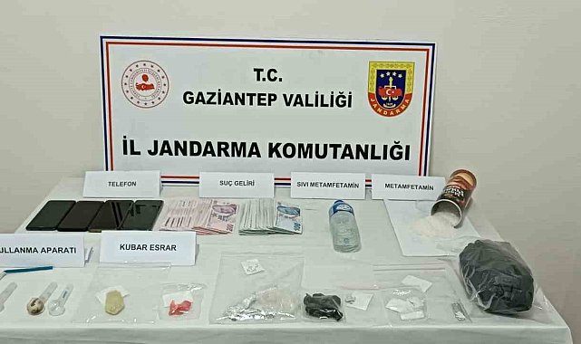 Jandarmadan bölgesel şok huzur ve güven uygulaması: 3 şahıs tutuklandı