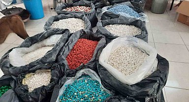 Jandarmadan zehir tacirlerine ağır darbe: 250 milyon lira değerinde uyuşturucu ele geçirildi