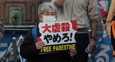 Japonya'da İsrail'in Gazze'ye yönelik saldırıları protesto edildi