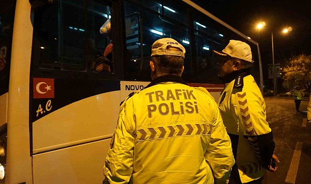 Jet emniyet müdüründen şehrin göbeğinde uygulama