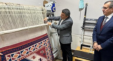 Kadınların emeği ilk kez tezgahtan indi