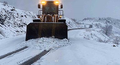 Kahramanmaraş kırsalına kar düştü ekipler müdahale etti