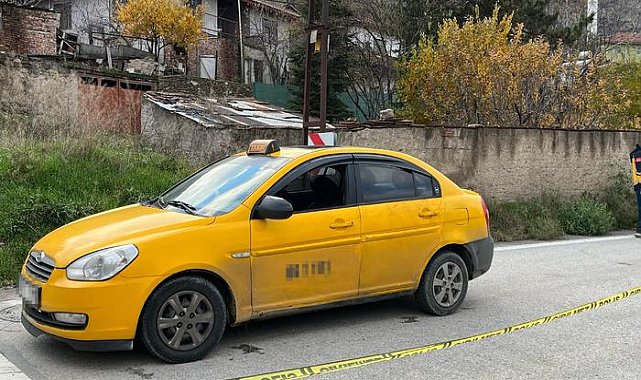 Kan donduran vahşet! Takside boğazını keserek katletti
