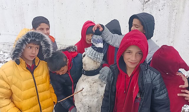 Kar yağışına en çok çocuklar sevindi