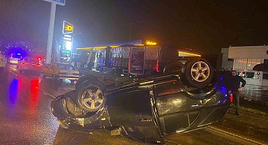 Karabük'te kontrolden çıkan cip ters döndü: 3 yaralı