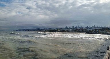 Karadeniz'de fırtına uyarısı: Saatteki hızı 75 km'yi bulacak