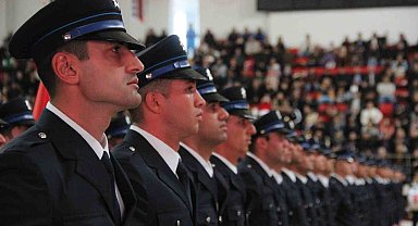 Karaman POMEM'de 373 polis adayı mezun oldu