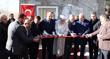 Karayazı Çıkılgan Mahallesi Cami dualarla açıldı